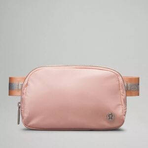 ‼️SAVE $15+‼️Lululemon Everywhere Belt Bag 1L  Pink Mist/Silver/White Opal